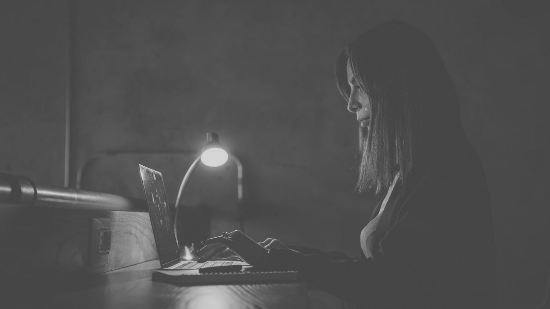 Materiales de estudio y recursos digitales del programa de comunicación financiera